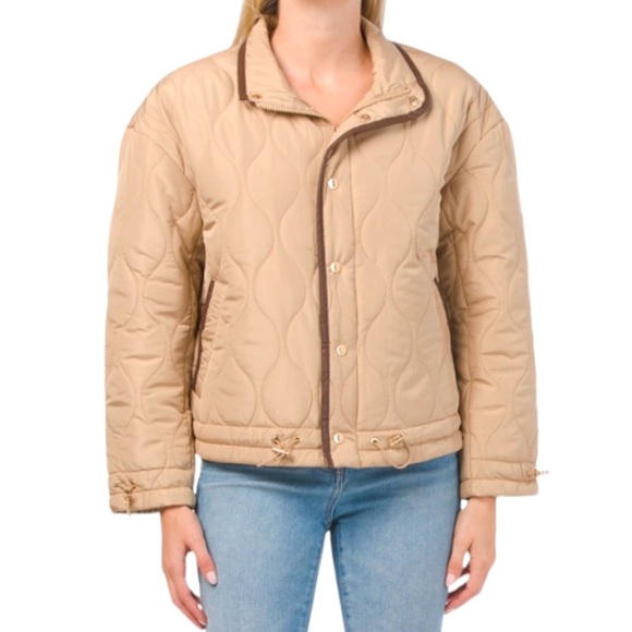 VINCE CAMUTO Quilted Fashion High Neck Drawcord Cuff & Hem Jacket, Tan, large - Picture 3 of 7